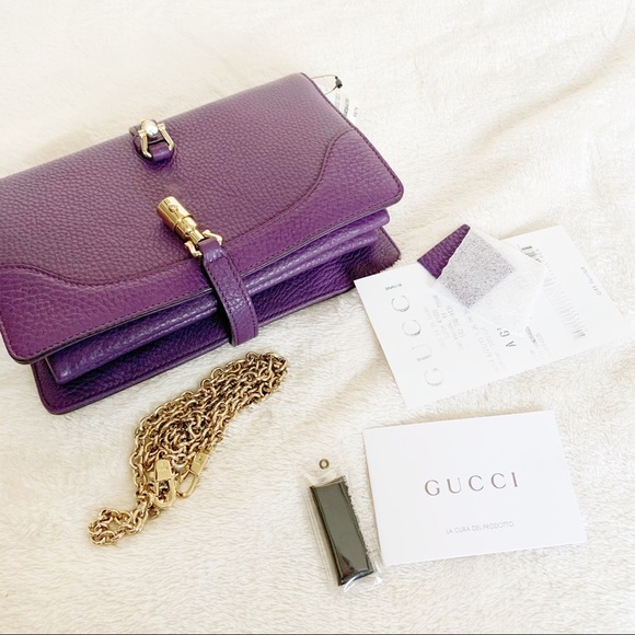 NWT Authentic Gucci Pebble Leather Ladylock Clutch w Detachable Chain Purple - Picture 1 of 7